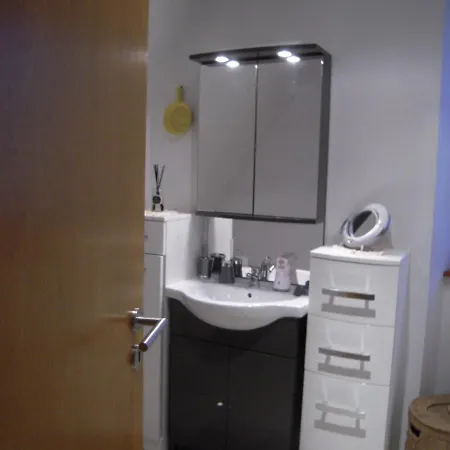 Bel De Charme De 70 M2 아파트 *